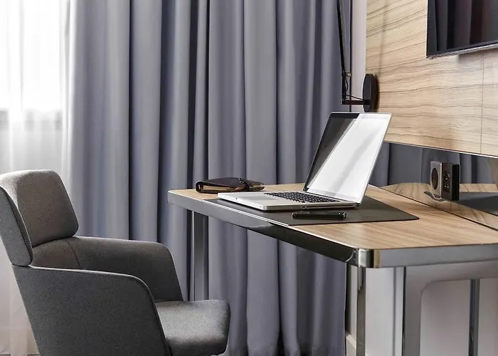 Novotel Hauptbahnhof 4* Viyana