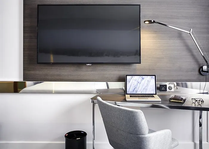 Novotel Hauptbahnhof 4* Viyana